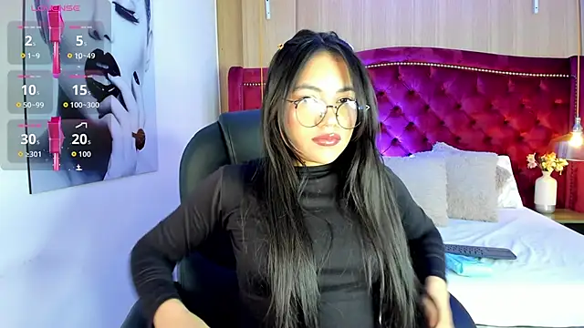 kendalFox  online show from September 21, 1:38 pm