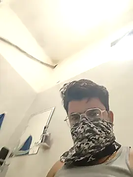 bigdick lickingexpert08 online show from October 18, 7:27 pm