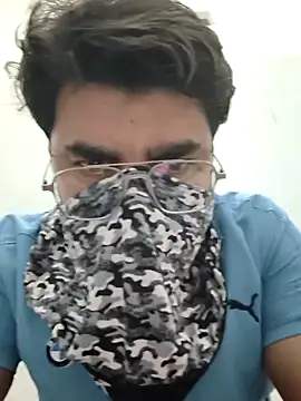 bigdick lickingexpert08 online show from October 2, 5:05 pm