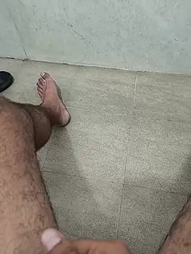 bigdick lickingexpert08 online show from October 9, 8:31 pm