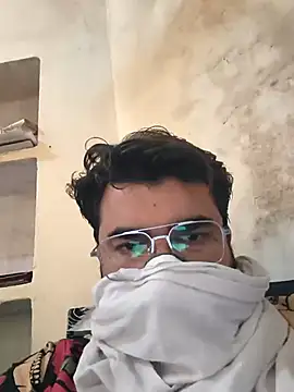 bigdick lickingexpert08 online show from October 9, 8:26 am