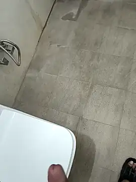 bigdick lickingexpert08 online show from September 24, 2:01 pm