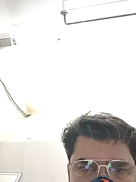 bigdick lickingexpert08 online show from October 7, 5:58 pm