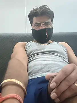 bigdick lickingexpert08 online show from November 2, 5:29 pm