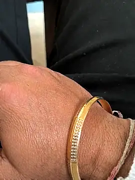 bigdick lickingexpert08 online show from February 18, 9:06 am