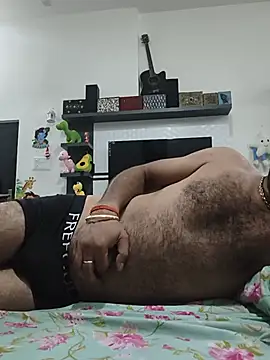 bigdick lickingexpert08 online show from June 25, 9:20 pm