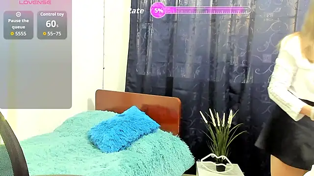 Snapshot of vanesa_mystic2 chatting on October 20, 12:17 pm vanesa mystic2 online show from October 20, 12:17 pm