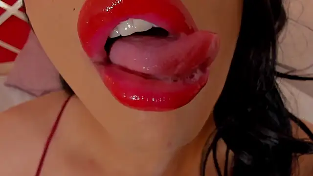 Snapshot of sweet_Elizabeth chatting on July 11, 1:28 am sweet Elizabeth online show from July 11, 1:28 am