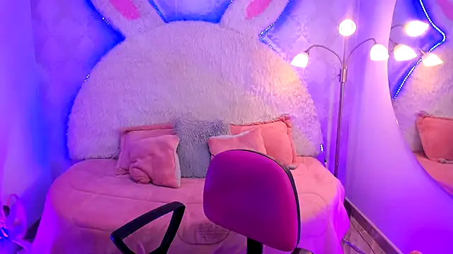 Lucia jane online show from October 21, 7:46 pm