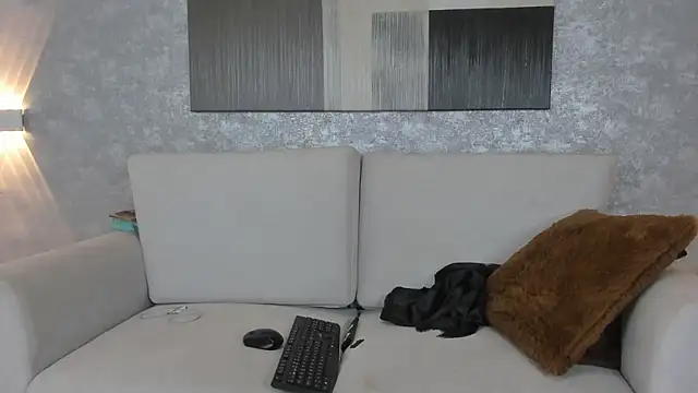 Snapshot of Lucia_jane chatting on July 10, 8:20 pm Lucia jane online show from July 10, 8:20 pm