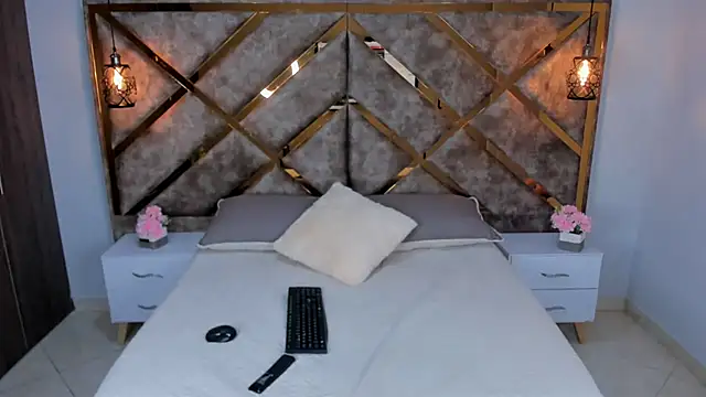 Snapshot of Lucia_jane chatting on April 26, 8:28 pm Lucia jane online show from April 26, 8:28 pm