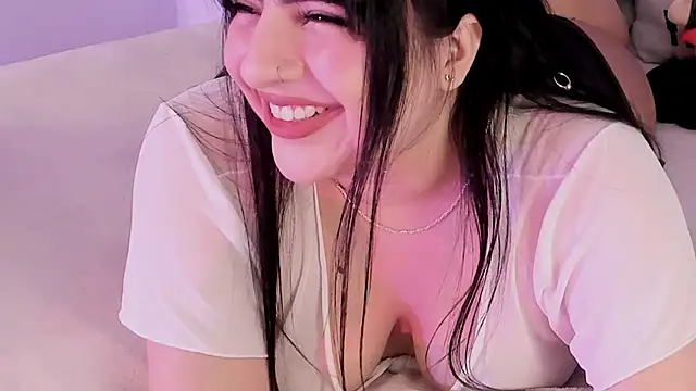 Camila Matinez  online show from December 23, 1:27 am