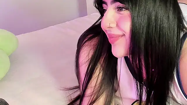 Camila Matinez  online show from April 15, 1:22 am