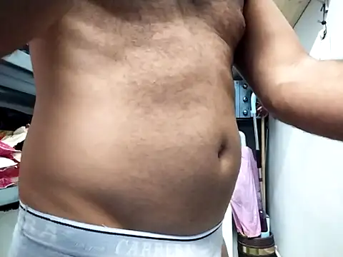 AXEL 84 online show from October 10, 12:50 pm