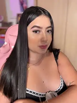 Emiily Moore1 online show from January 11, 6:48 pm