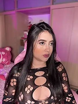 Emiily Moore1 online show from April 6, 6:20 pm