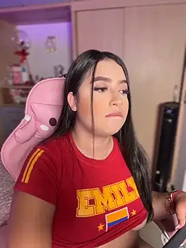 Emiily Moore1 online show from April 14, 10:04 pm