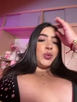 Emiily Moore1 online show from February 26, 11:05 pm