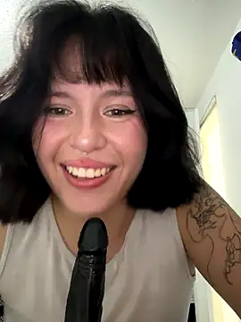 Snapshot of aliciia_23 chatting on September 28, 5:36 am aliciia 23 online show from September 28, 5:36 am