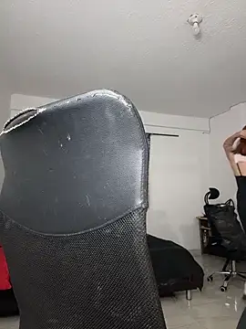 aliciia 23 online show from February 12, 2:22 am