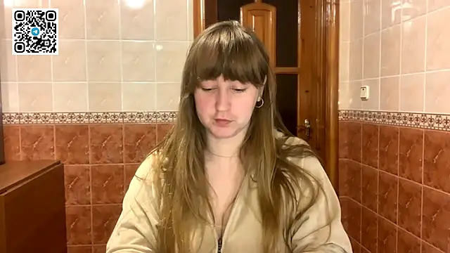 MaroonMoon  online show from November 21, 8:52 pm