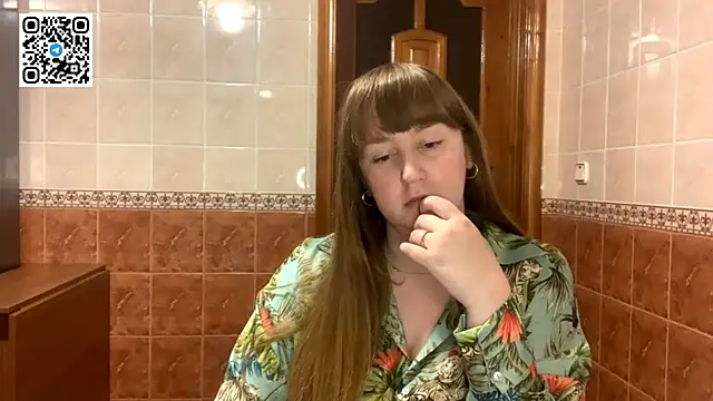 MaroonMoon  online show from November 29, 8:42 pm