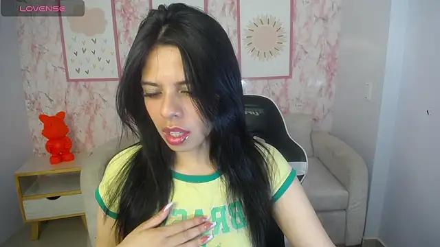 Snapshot of Channel_Garcia_ch1 chatting on November 12, 10:13 pm Channel Garcia ch1 online show from November 12, 10:13 pm