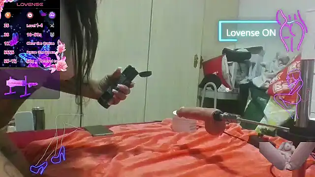 canariamorbosa online show from February 11, 7:14 pm