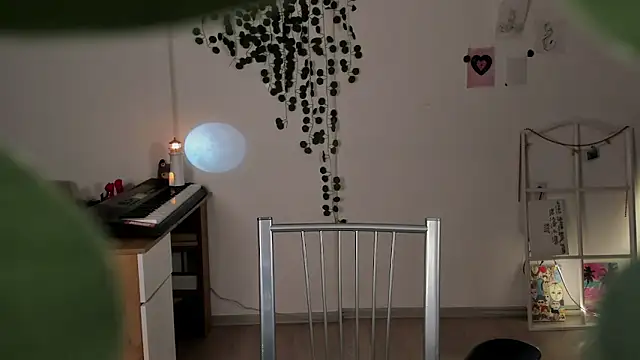 VesperaCeleste online show from March 1, 12:38 pm