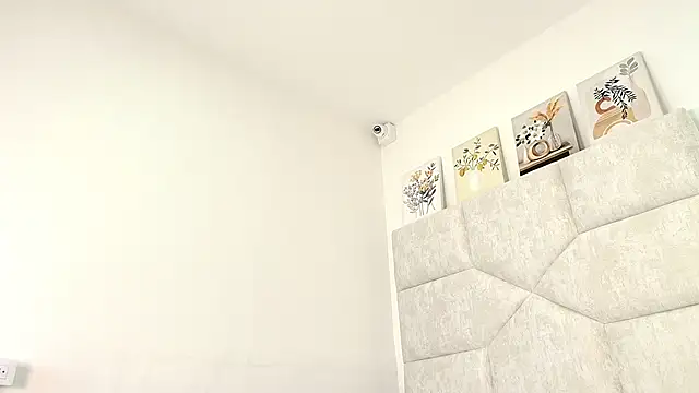 Snapshot of elizawiliamst chatting on November 11, 11:38 am elizawiliamst online show from November 11, 11:38 am