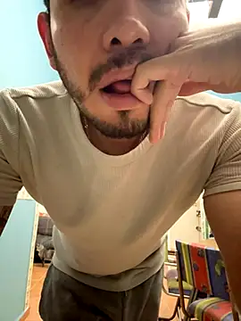 Snapshot of disvla chatting on November 30, 9:54 am disvla online show from November 30, 9:54 am