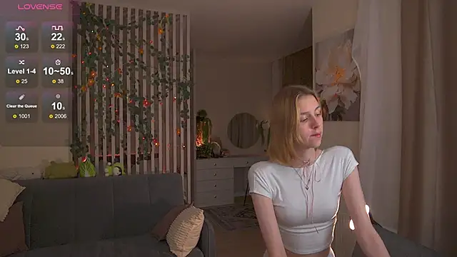 sofiapurex online show from November 13, 9:08 pm