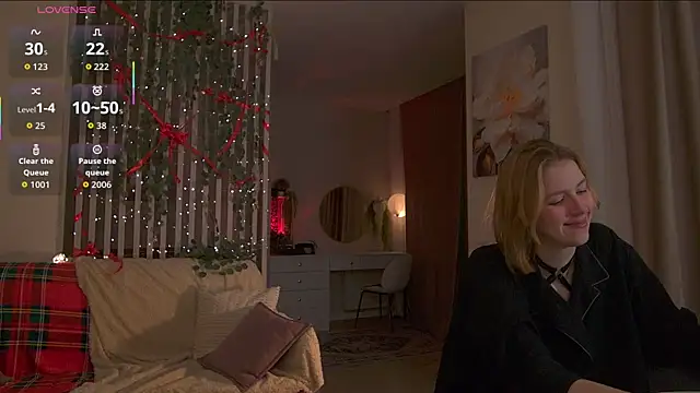 Snapshot of sofiapurex chatting on December 20, 9:39 pm sofiapurex online show from December 20, 9:39 pm