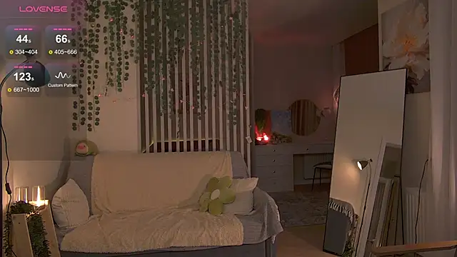 Snapshot of sofiapurex chatting on January 16, 9:41 pm sofiapurex online show from January 16, 9:41 pm