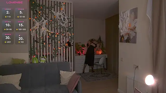 sofiapurex online show from October 25, 9:15 pm