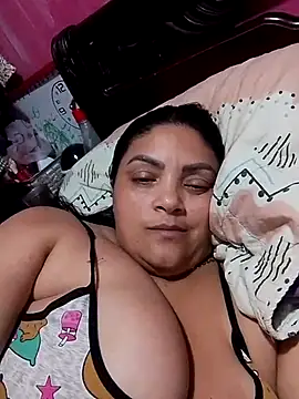 tiffany Johnson1 online show from January 8, 1:00 am