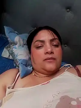 tiffany Johnson1 online show from April 10, 6:26 pm