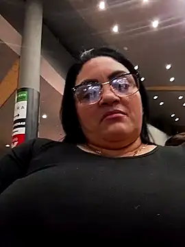 tiffany Johnson1 online show from October 21, 11:15 pm