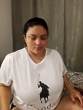 tiffany Johnson1 online show from May 31, 2:06 am