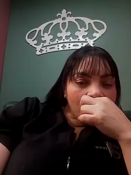 tiffany Johnson1 online show from March 27, 6:31 pm