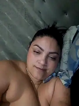 tiffany Johnson1 online show from May 9, 12:25 am