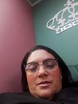 tiffany Johnson1 online show from February 4, 7:09 pm