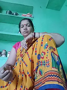 Manavi x online show from July 15, 1:45 am