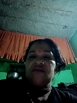 Manavi x online show from April 26, 2:36 pm