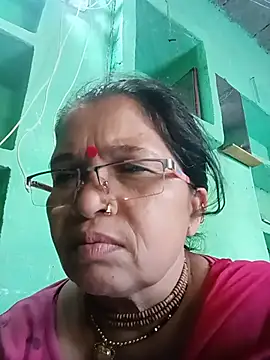 Manavi x online show from June 2, 12:38 pm