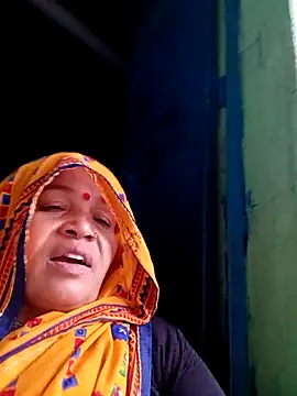 Manavi x online show from April 5, 12:23 pm