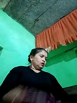 Snapshot of Manavi_x chatting on February 6, 10:33 am Manavi x online show from February 6, 10:33 am