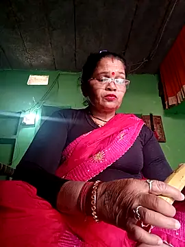 Manavi x online show from March 4, 9:17 am