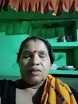 Manavi x online show from July 2, 3:29 pm