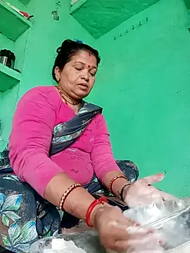Manavi x online show from May 4, 1:53 am